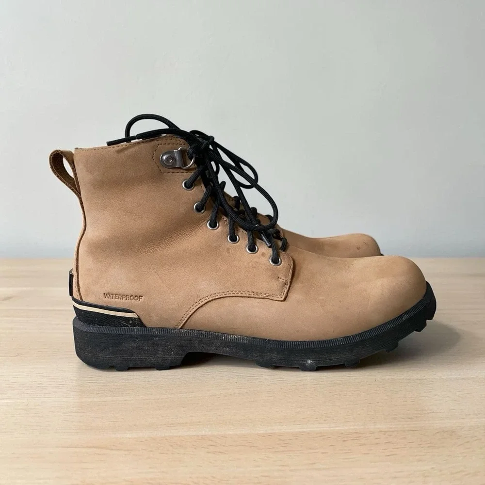 Sorel Workwear Boots Men Size 10 EU 43 Tan Leather Waterproof Rugged Outdoor